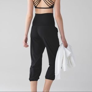 🍋 Lululemon Om pant size 6